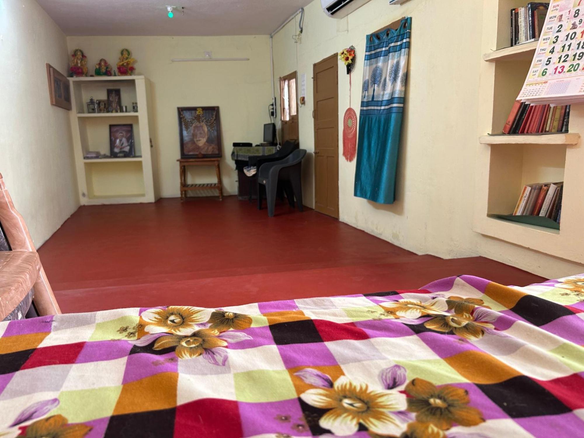 Anbu Ramana Guest House Тируваннамалай Экстерьер фото